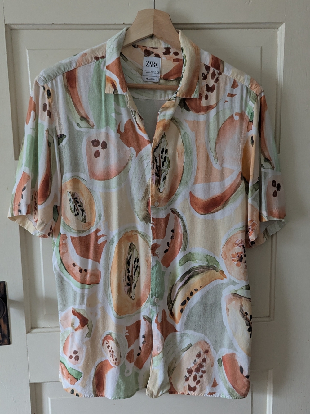 Zara Cream Melon Patterned Short Sleeve Button Down Shirt